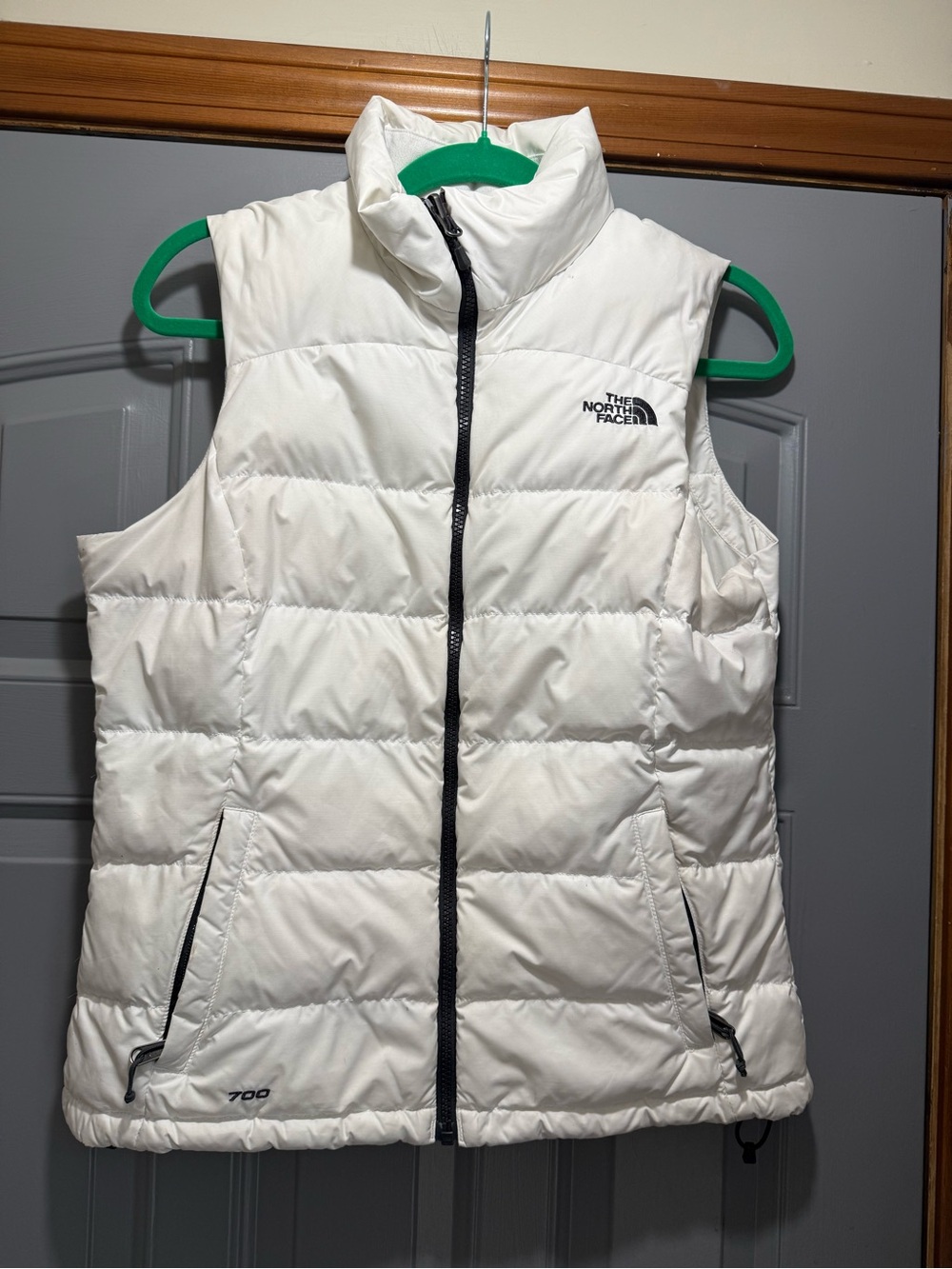 The North Face Women’s Nuptse 700 Fill Down Puffer Vest - White - Size Small